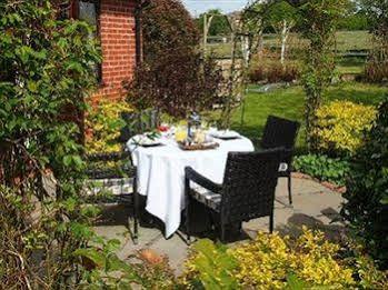 Bloodstock Barn Bed & Breakfast Newmarket  Exterior photo